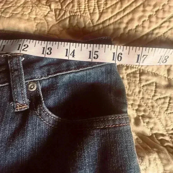 Salt Works  New York size 8 medium rise boot cut denim jeans. Medium wash. EUC - Picture 9 of 14